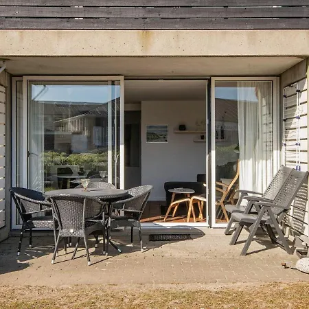 4 Person In Fan Appartement
